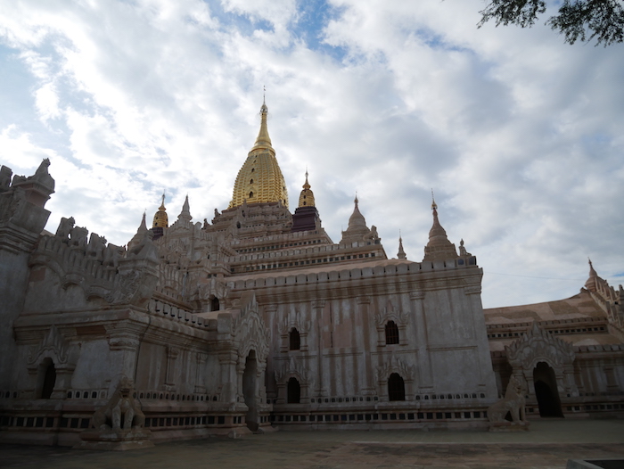 Est-ce que les pagodes sont variées à Bagan ? 