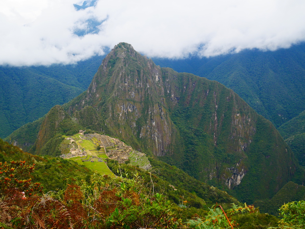 Le Machu Picchu paraît tout petit vu d'ici ! 