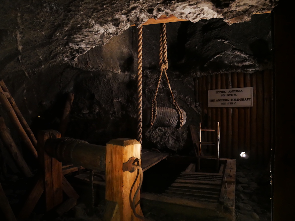 Poulie dans la mine de Wieliczka.